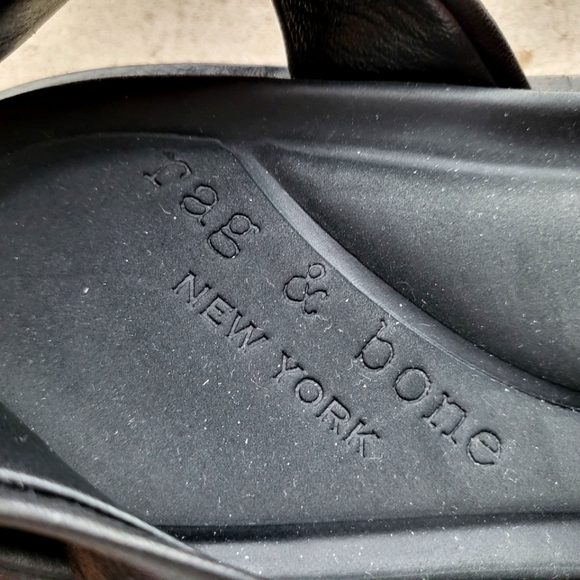 Rag & Bone Black Leather Sandal Size 35.5 - Picture 3 of 4